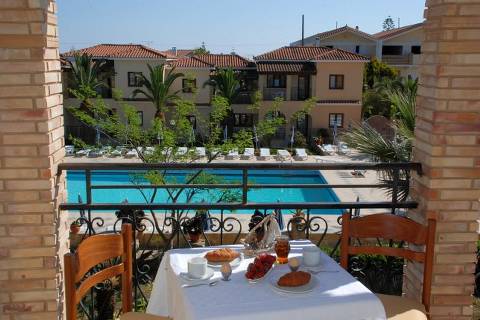 St.Denis Hotel Tsilivi